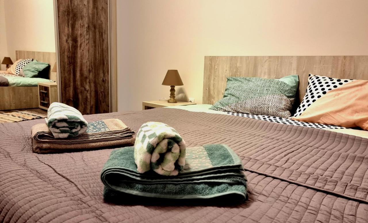 Swan Brasov Apartment Extérieur photo